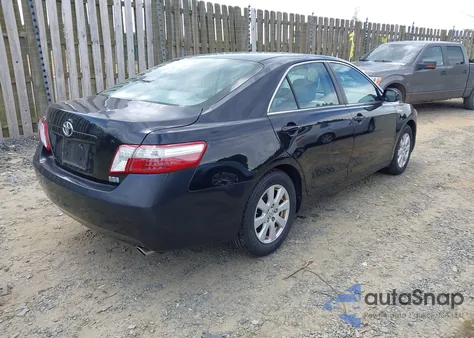 2009 Toyota Camry Hybrid z USA, uszkodzony, nr VIN 4T1BB46K69U102729